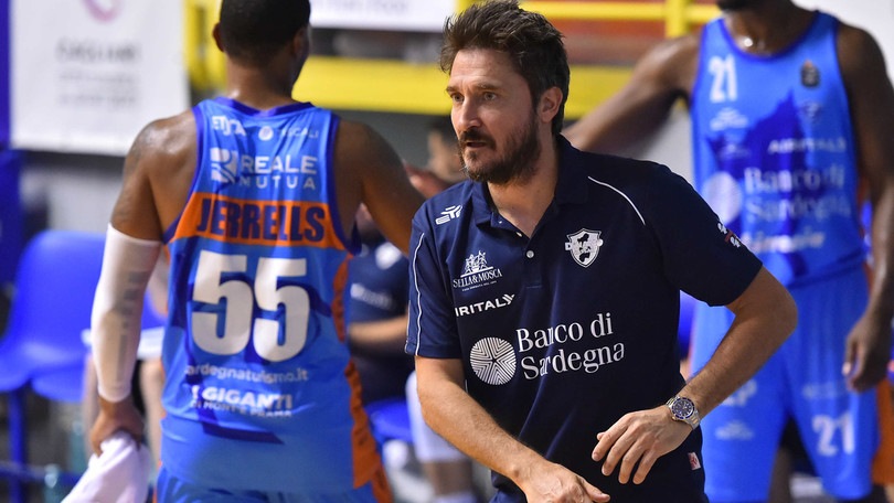 Sassari, Pozzecco rinnova fino al 2022