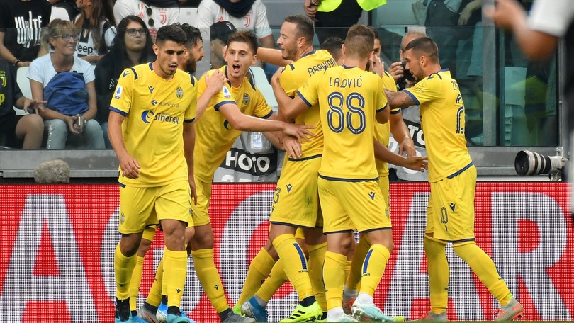 Verona, l'ex Juventus Wesley ha completato l'iter di tesseramento