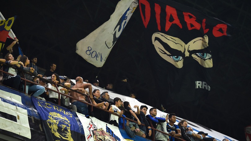 Inter, omaggio della Curva al tifoso della Lazio Diabolik