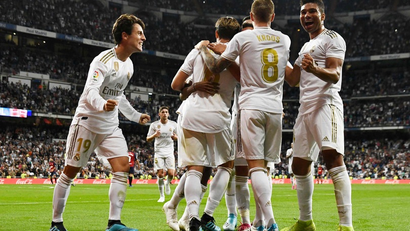 Liga, il Real Madrid in vetta. Morata espulso, ma l'Atletico vince