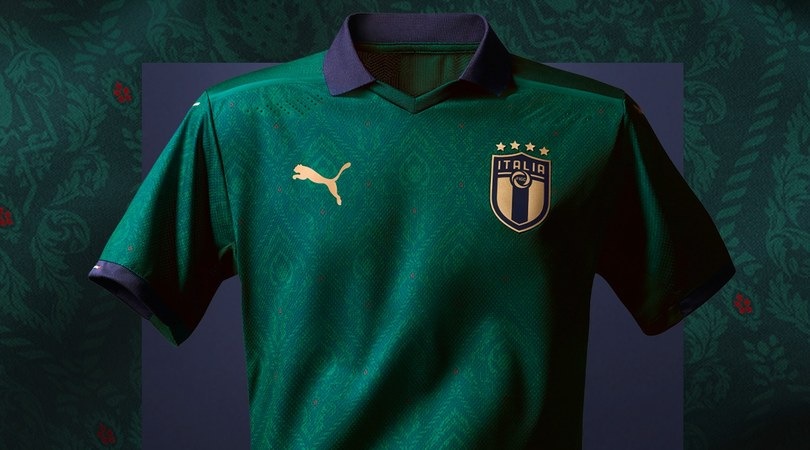 Italia, la nuova maglia verde fa discutere: ti piace? Vota
