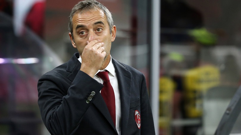 Ufficiale, il Milan esonera Giampaolo. Si attende l'annuncio di Pioli