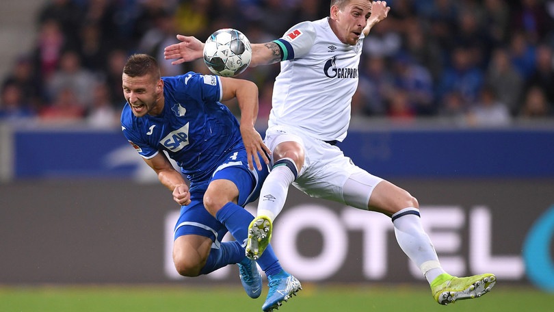 Bundesliga: l'Hoffenheim sorprende lo Schalke, successo per il Colonia