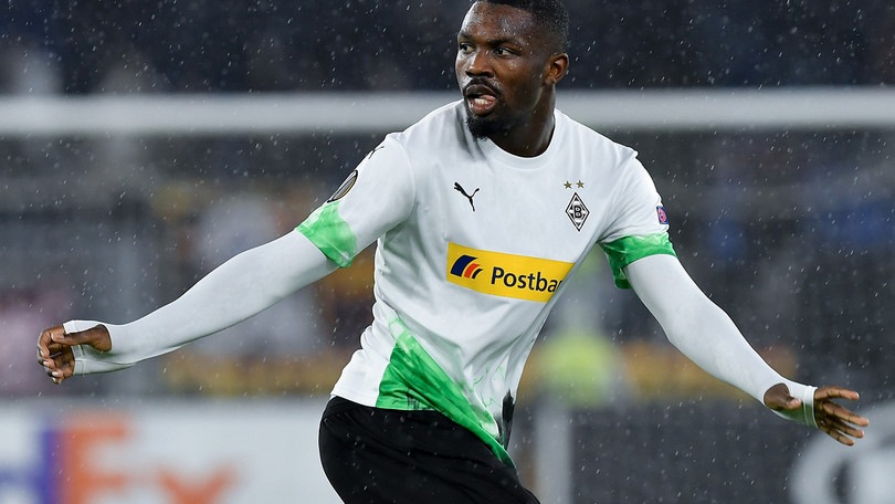 Moenchengladbach forza 4: Francoforte superato e primo posto in Bundesliga