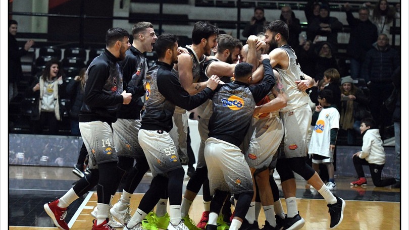 Serie A2, il comunicato di Caserta: confermato coach Gentile