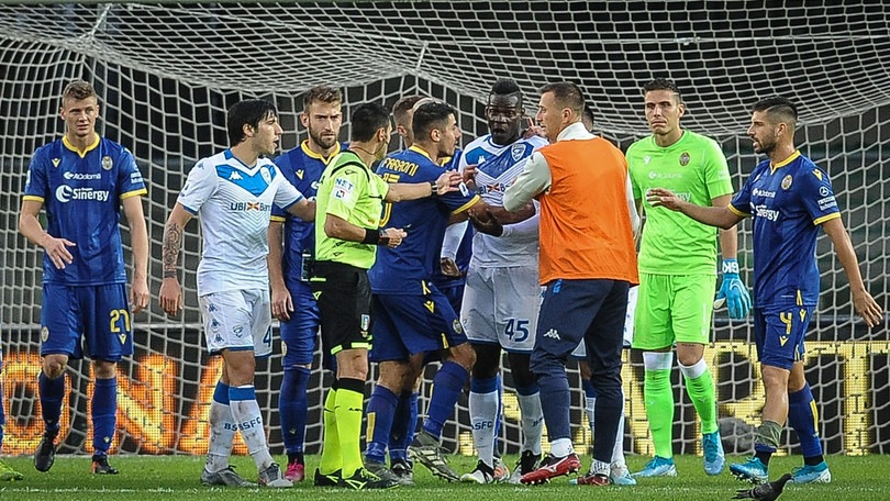 Balotelli, comunicato Brescia: "Indegne le dichiarazioni dei dirigenti del Verona"