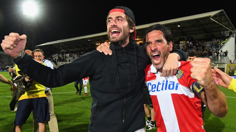 Parma, Munari appende gli scarpini al chiodo: diventa osservatore