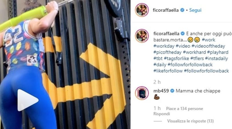 Balotelli stregato dal lato B della Fico