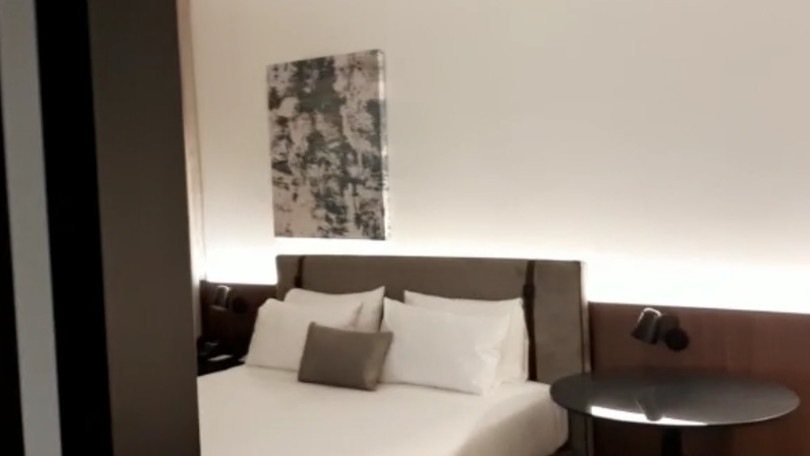 Vi portiamo dentro il J Hotel