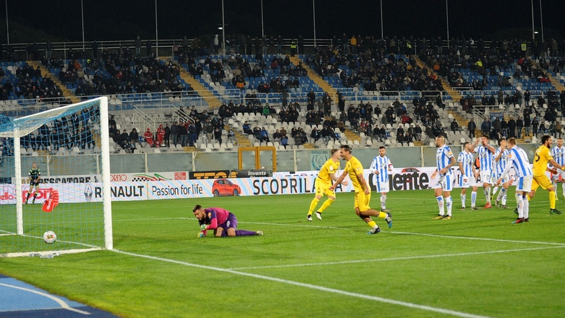 Pescara-Cremonese tutto nel finale. Apre Galano, pari di Migliore: 1-1