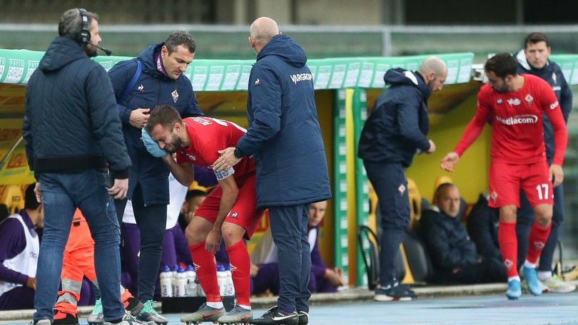 Fiorentina, si ferma Pezzella: sospetta frattura allo zigomo
