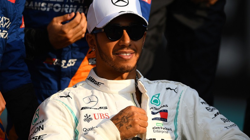Gp Abu Dhabi, Hamilton: "Grande vittoria, sono grato alla Mercedes"