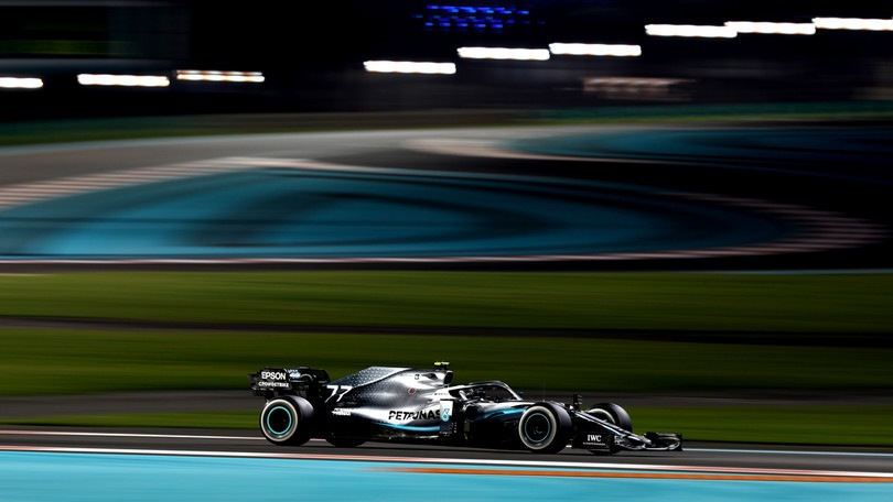Test Abu Dhabi: Bottas chiude al comando, Vettel secondo
