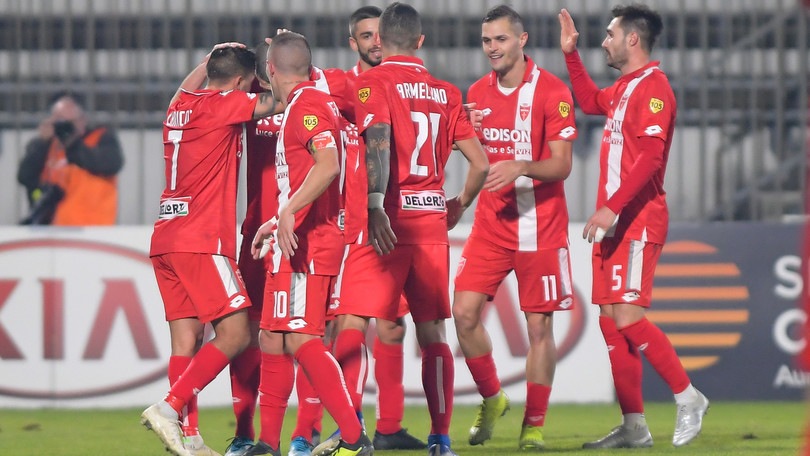 Monza, negativi i tamponi di squadra e staff