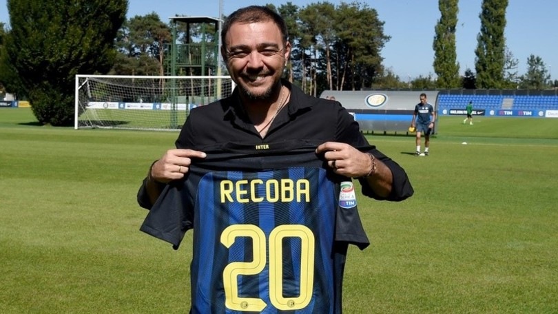 Inter, Recoba: "Il Barcellona mi voleva, ma per Moratti ero incedibile"