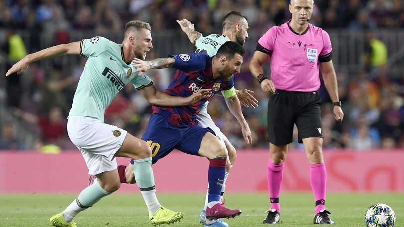 Diretta Inter-Barcellona ore 21: dove vederla in tv e formazioni ufficiali