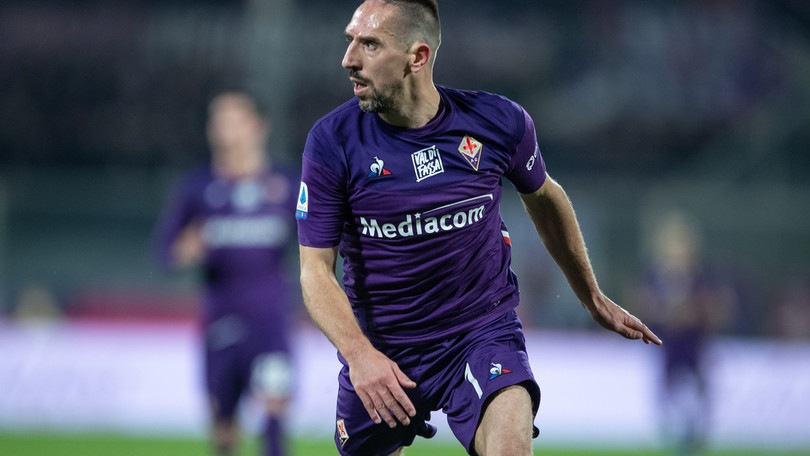 Fiorentina, Ribery: intervento ok. Due mesi e mezzo di stop