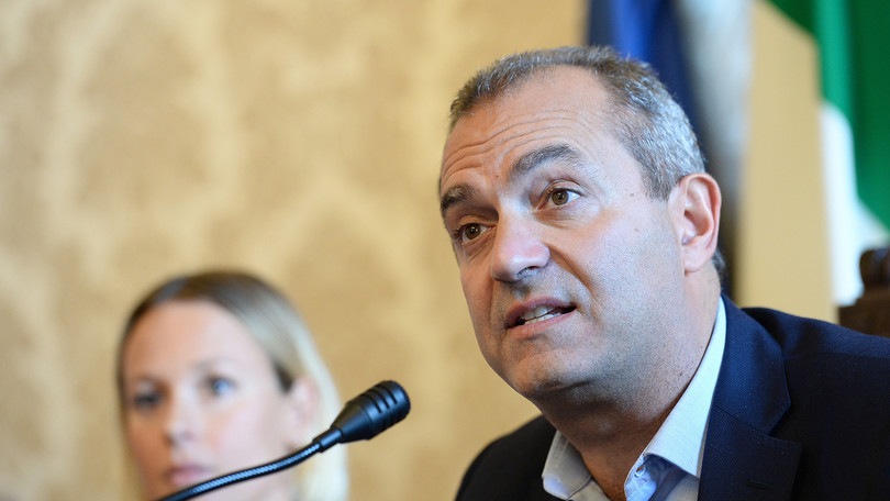 Napoli, De Magistris: "Squadra ritrovata, ma servono conferme"