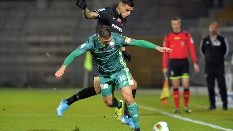 Reggina, ufficiale: preso il difensore Liotti