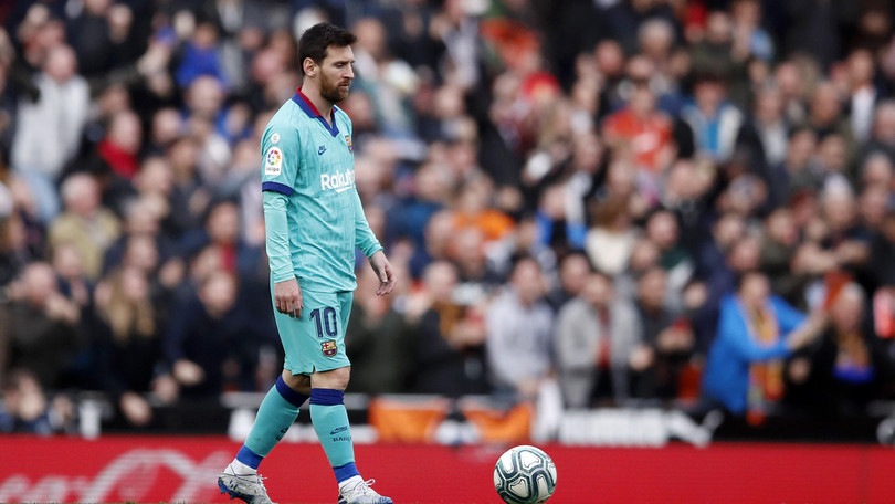 Express: "Messi al City per Guardiola, Aguero e la Champions"