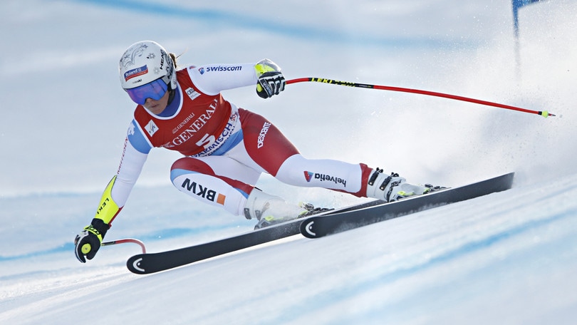 Garmisch, trionfo Suter in superG: Brignone quinta, brutta caduta per Goggia