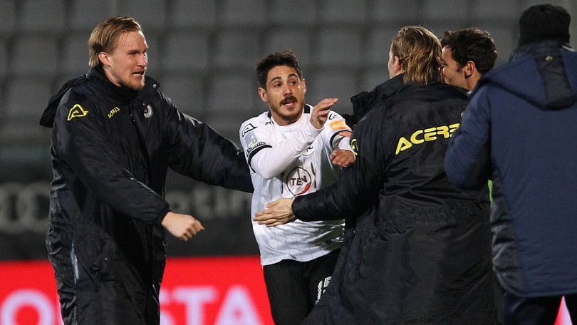 Spezia sempre più secondo: 3-1 all'Ascoli in rimonta