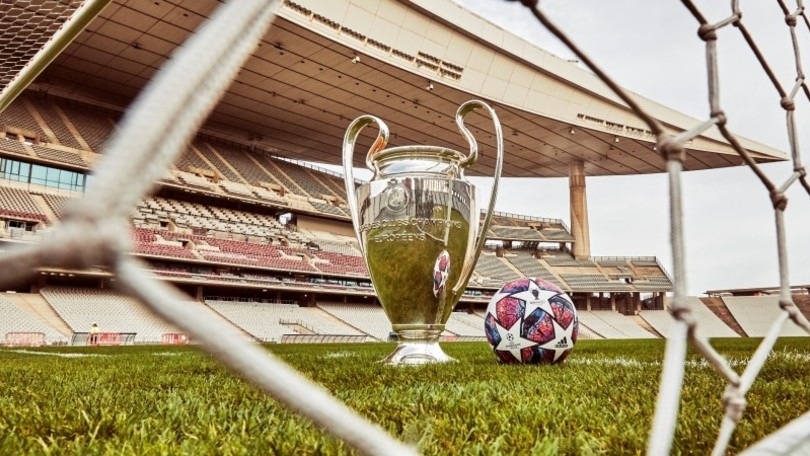 Nuovo pallone per la finale di Champions: ecco Istanbul 20