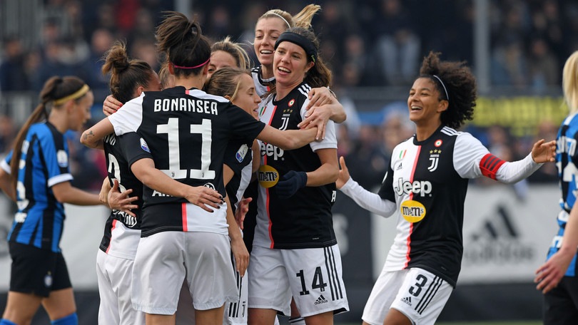 La Juve a Verona tenta l'allungo su Milan e Fiorentina, rivali di giornata