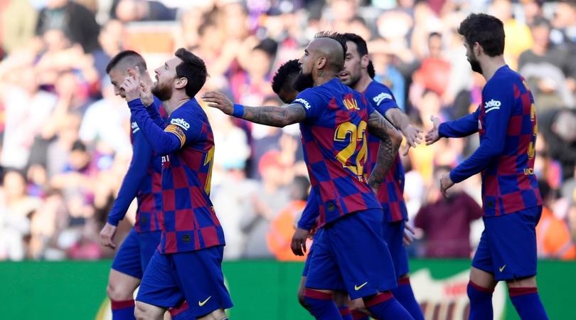 Il Barcellona vince con il poker di Messi, avvertito il Napoli. Perde il Real Madrid