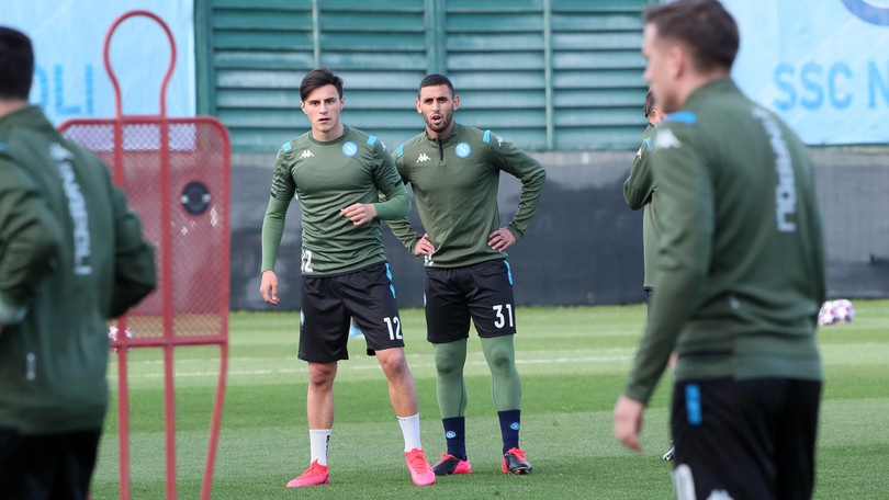 Napoli, Elmas torna in gruppo. Meret a mezzo servizio