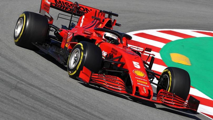 Ferrari, Vettel rassicura: "La stagione è ancora lunga"