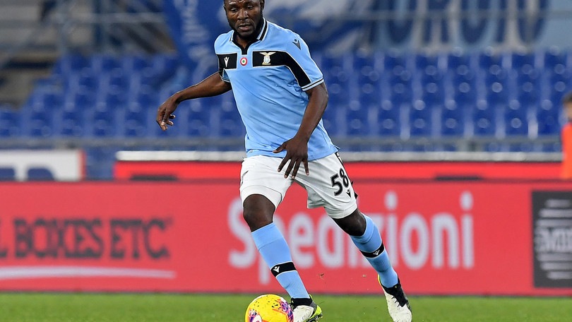 Lazio, Minala saluta: ufficiale il prestito al Qingdao Huangai