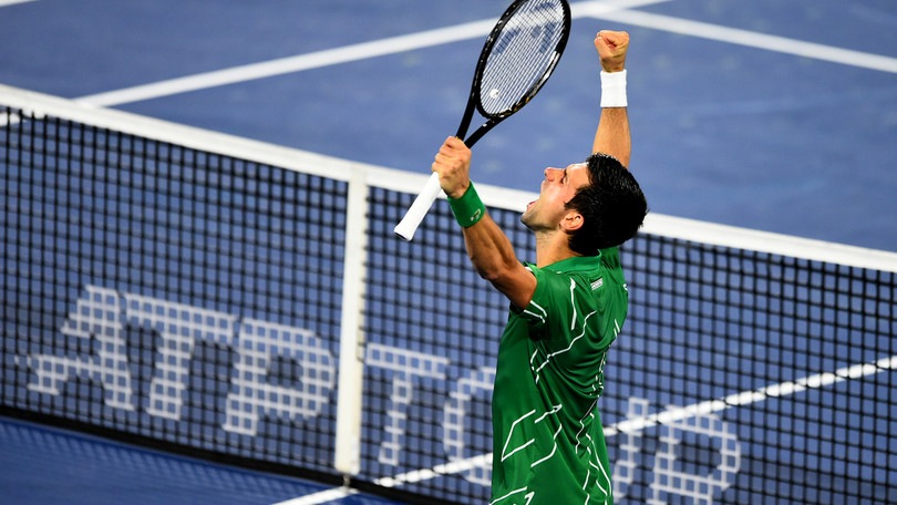 Dubai, vince Djokovic: Tsitsipas ko in finale