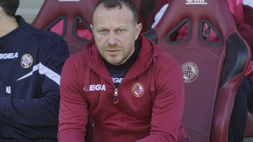 Livorno, Breda: "Frosinone è una corazzata, ma non partiamo battuti"