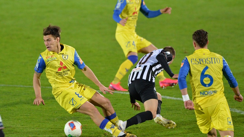 Chievo, Aglietti fermato 1-1 in casa dell'Ascoli al debutto