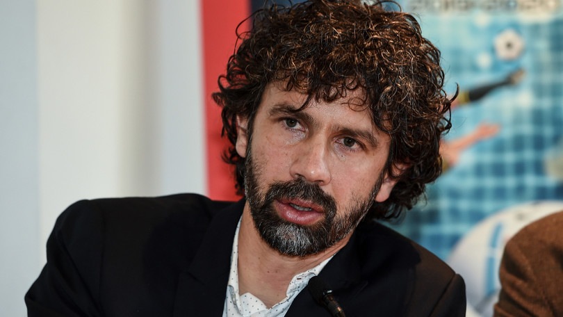 Tommasi: "Euro2020? La Uefa pensi a spostarli, il Coronavirus non è solo italiano"