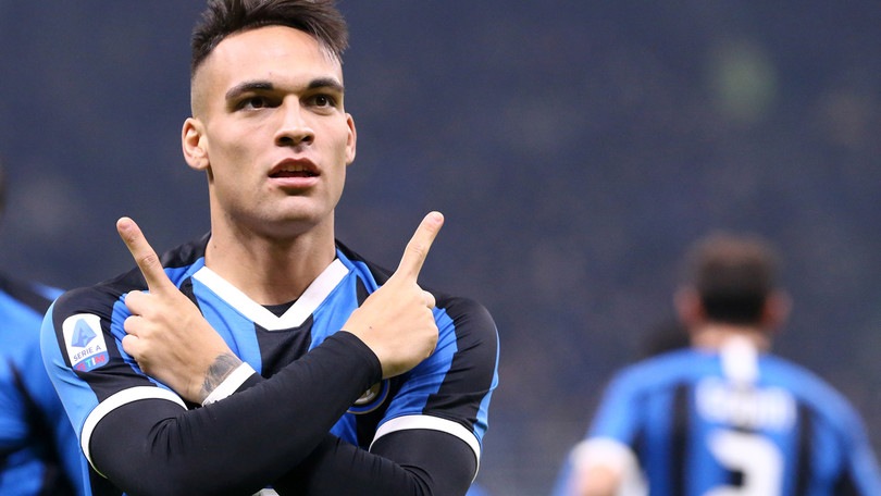 Inter, agente Lautaro: "Per ora sono voci, ma Messi e il Barcellona..."