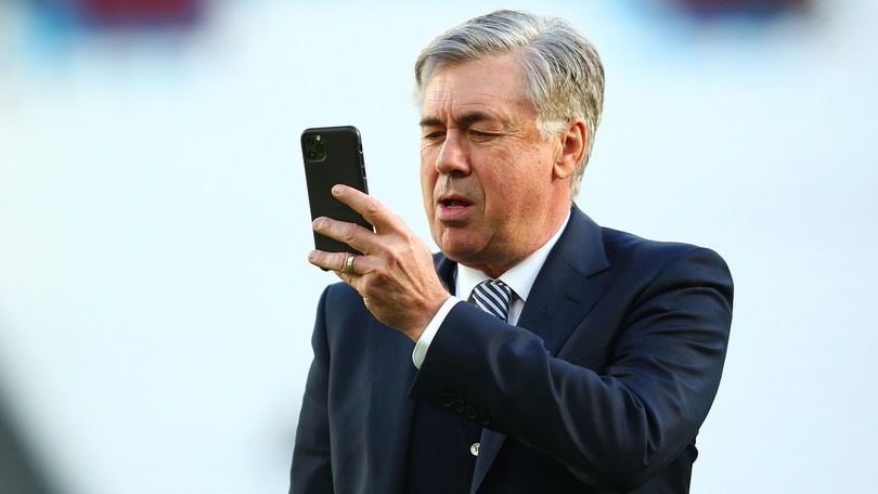 Everton, Ancelotti: “Quarantena? Passeggio, vado in spiaggia e cucino”