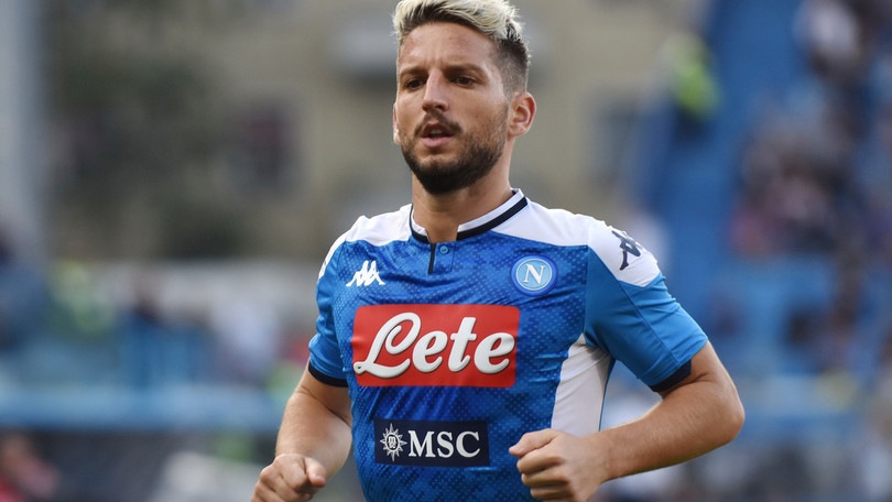 Mertens, l'Inter c'è: il rinnovo col Napoli tarda e Marotta valuta
