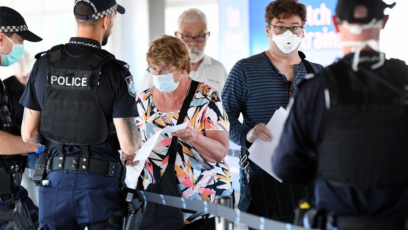 Sun: "Coronavirus, per viaggiare servirà un certificato di immunità"