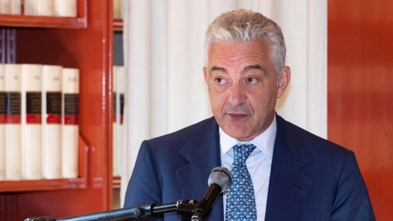 Coronavirus, arriva l'App: "La deve scaricare almeno il 70% della popolazione"