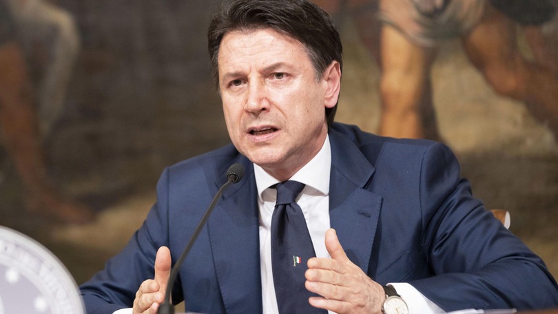 Coronavirus, Conte e la fase 2: “L'Italia riparte il 4 maggio”