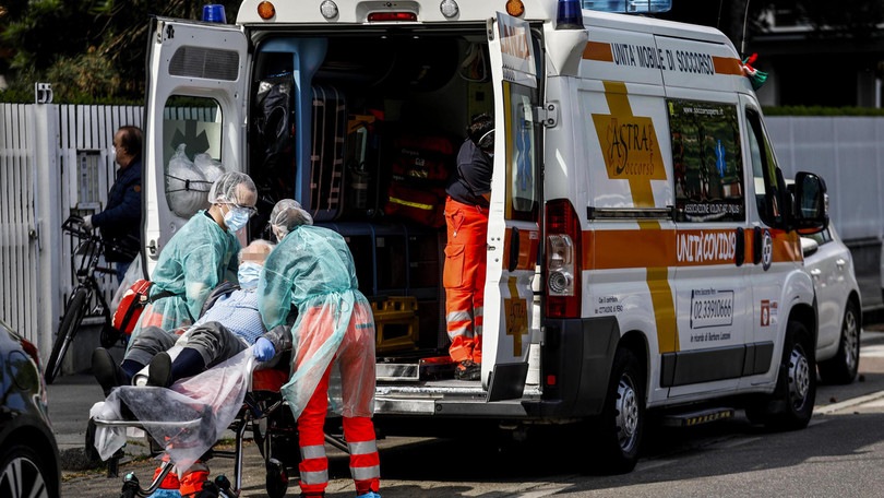 Coronavirus, i dati in Italia: 382 morti nelle ultime 24 ore