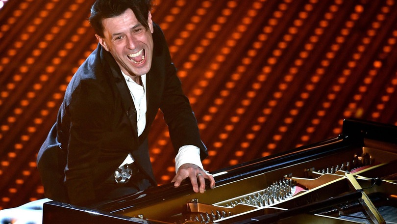 Addio a Ezio Bosso. Il pianista e direttore d'orchestra torinese aveva 48 anni