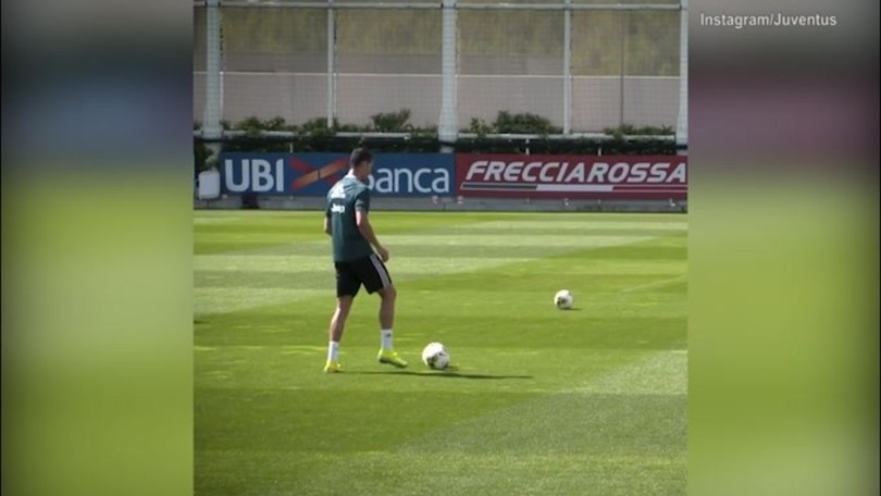 Cristiano Ronaldo, canestro incredibile