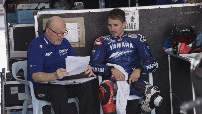 MotoGP, Meregalli: "Lorenzo al posto di Valentino Rossi? È un'ipotesi"