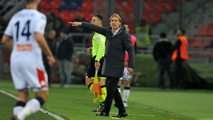 Genoa, Nicola vara l'operazione rimonta