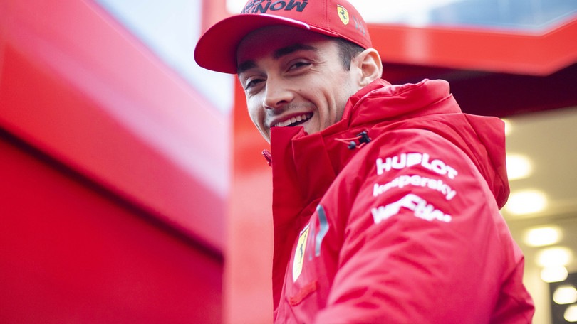 F1, Leclerc corre con i kart a Lonato