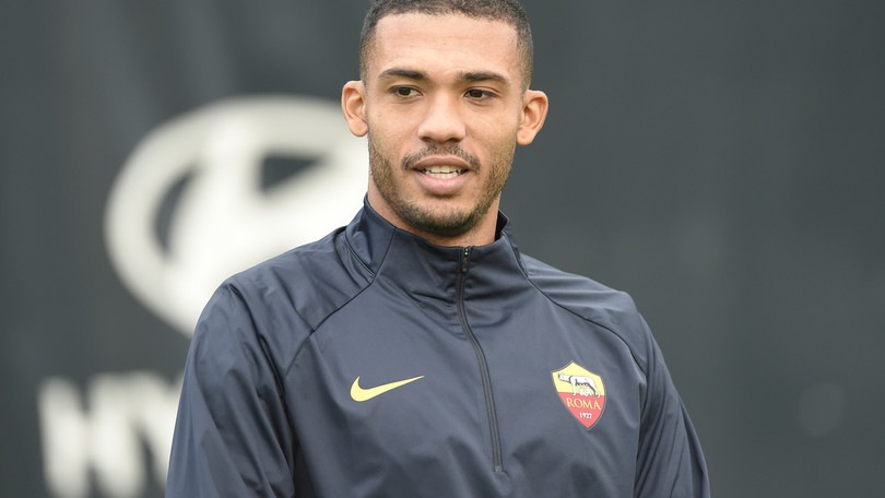 Roma, foto senza Juan Jesus. Il brasiliano: "Questo vuol dire fiducia"