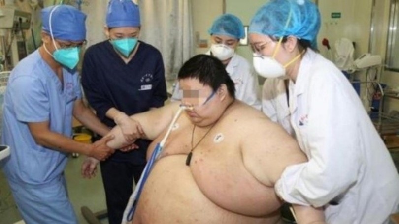 Coronavirus, 26enne ingrassa 100 kg durante la quarantena